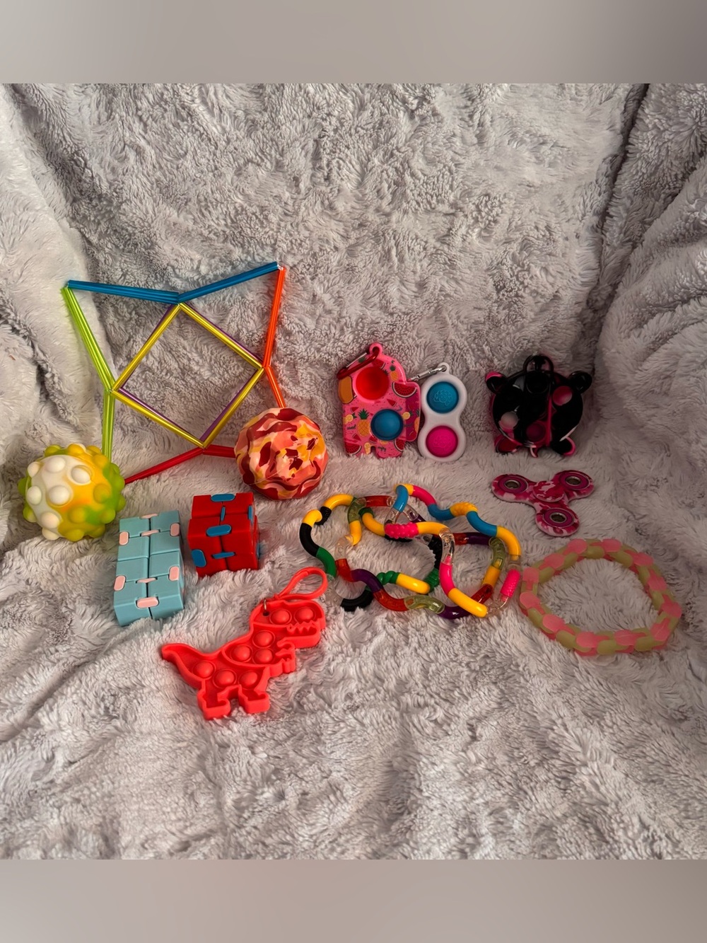 Lot of Assorted Fidget Toys - 14 Count